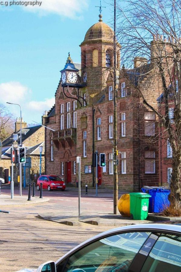 Home From Home Penicuik Exterior foto